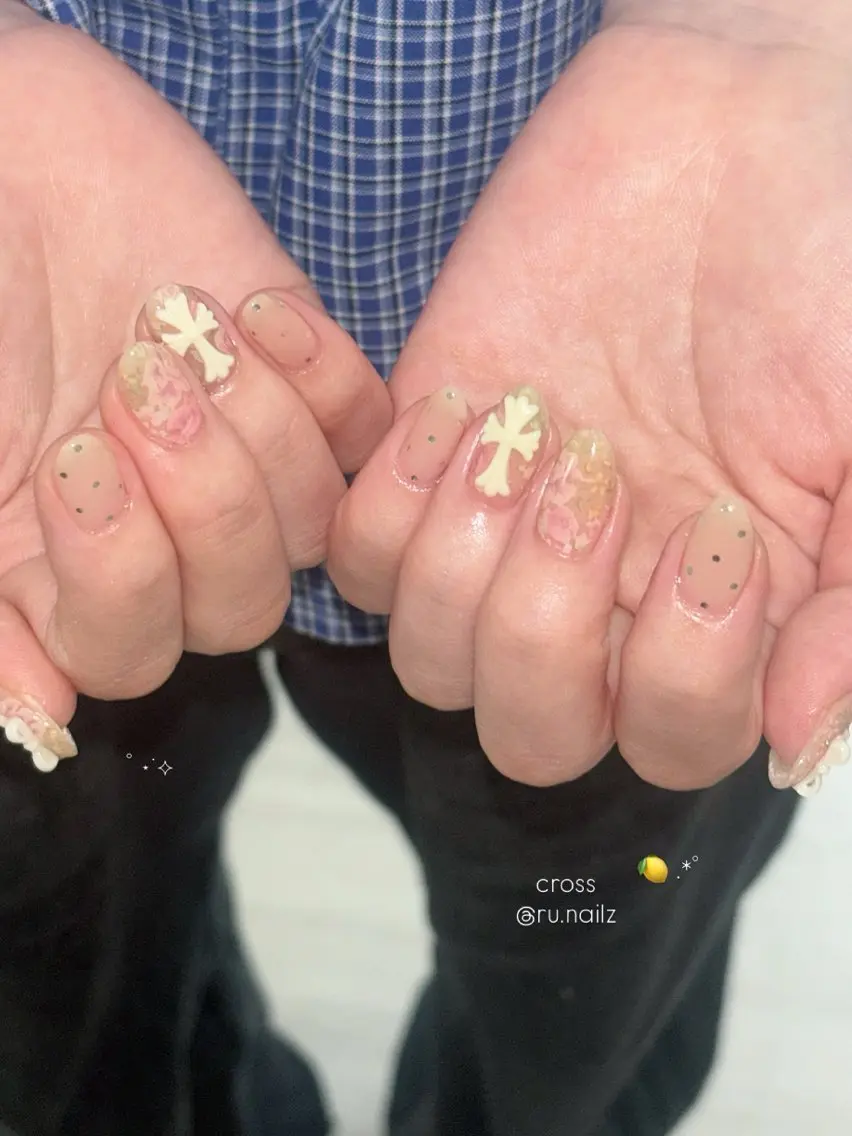 ネイル ハンドネイル LIAn.🎀 Munakataのネイルデザイン