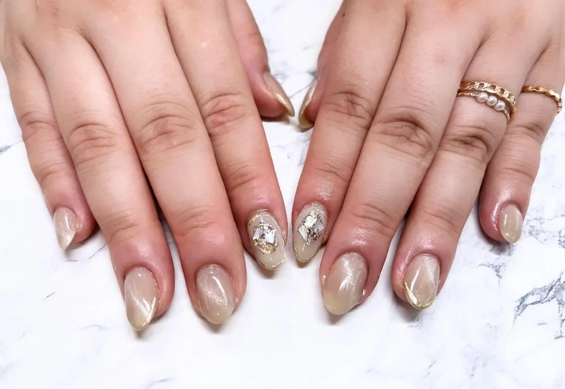 ネイル アートネイル キラキラネイル シンプルネイル ハンドネイル Rosa NAILのネイルデザイン