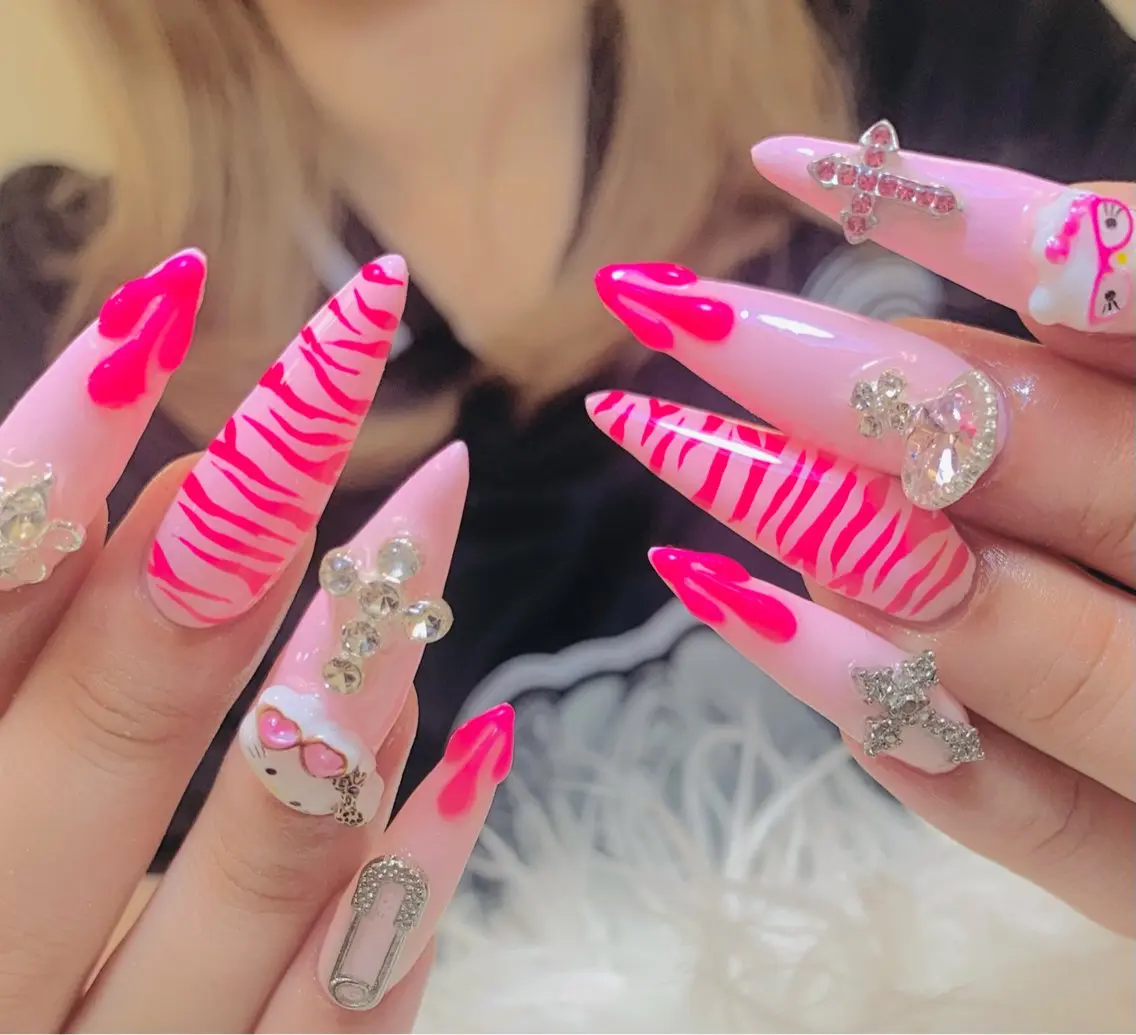 ネイル チークネイル 長さ出し フラッシュネイル フレンチネイル グラデーション ハンドネイル AN NAIL SALONのネイルデザイン