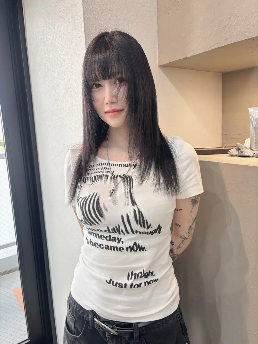セミロング 古賀 光のヘアスタイル