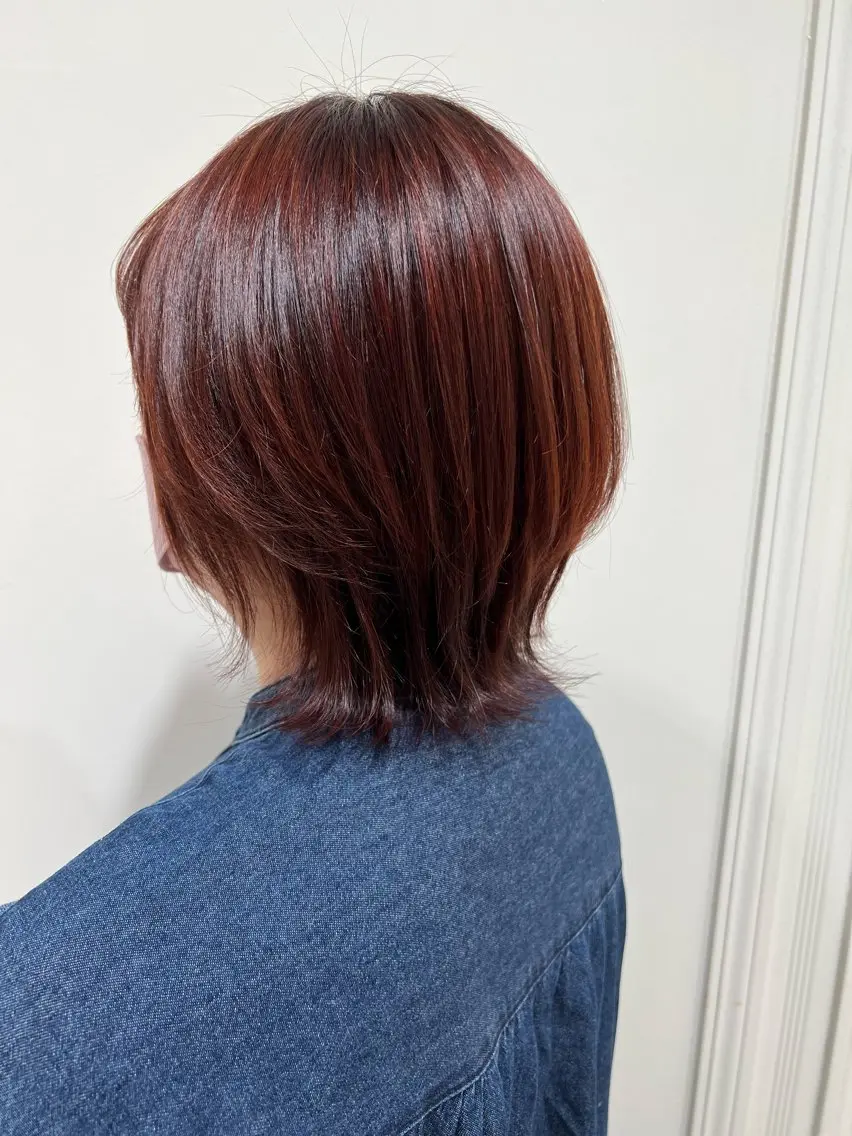ショート カット ヘアカラー 森 桃菜のヘアスタイル