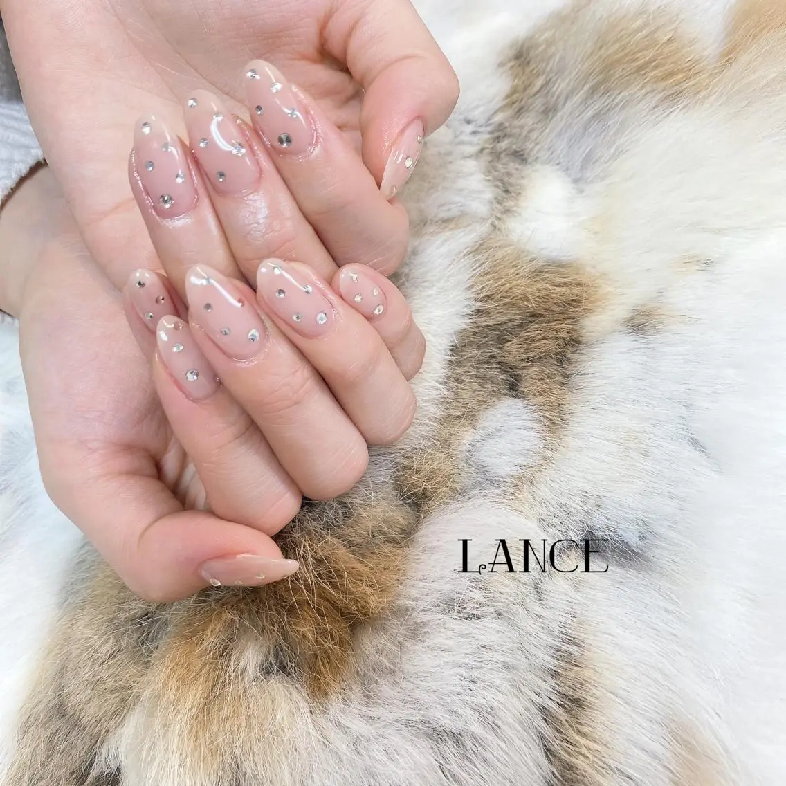 ミディアム ハンドネイル Lance nailのネイルデザイン