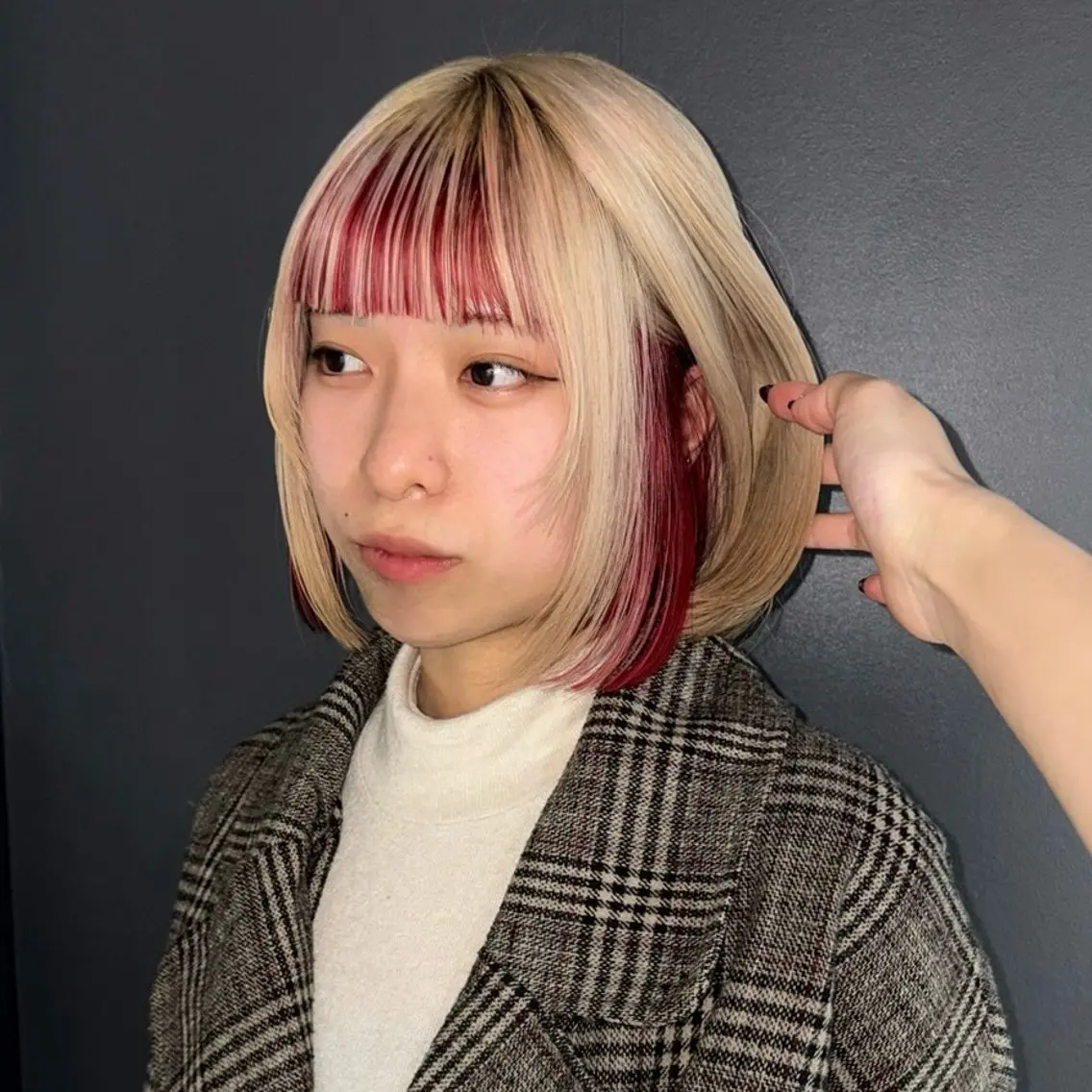ショート カラー デザインカラー ヘアカラー ★デザインカラー ハイトーン ももか★のヘアスタイル