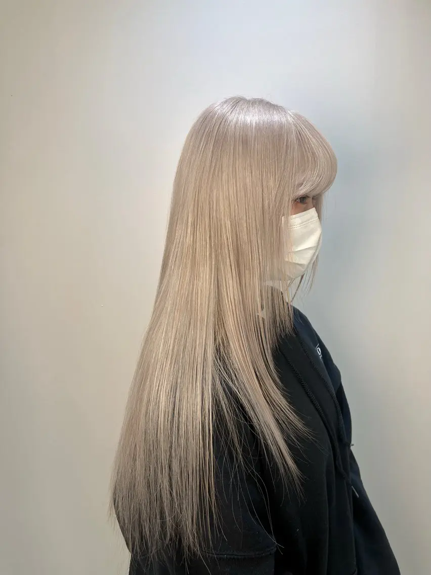 ロング ブリーチカラー特化 美容師/𝕐𝕌𝕀のヘアスタイル