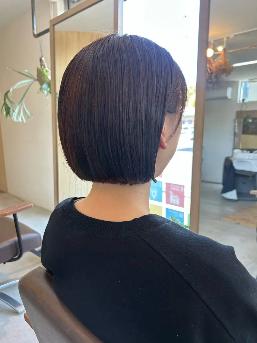 ショート カット 綿貫 美雪のヘアスタイル