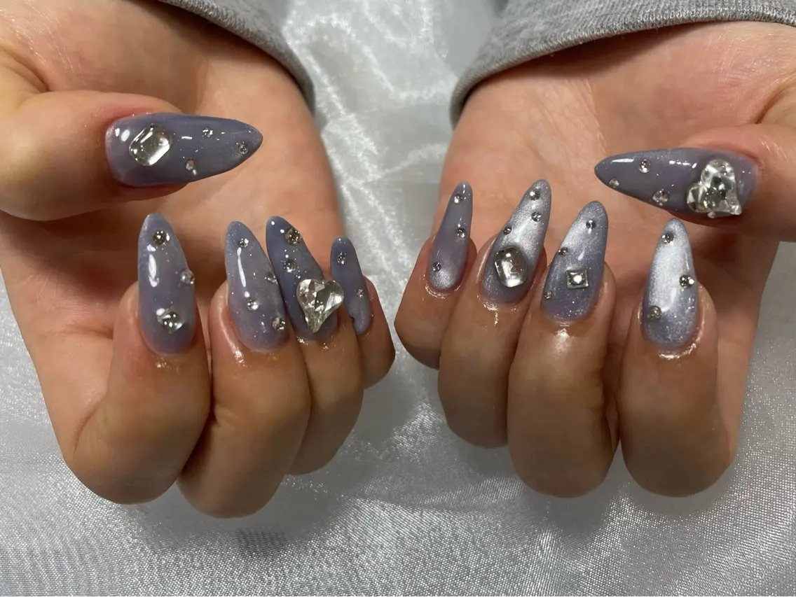 ネイル マグネットネイル ハンドネイル ハンドケア amiLe 🎀yuunaのネイルデザイン