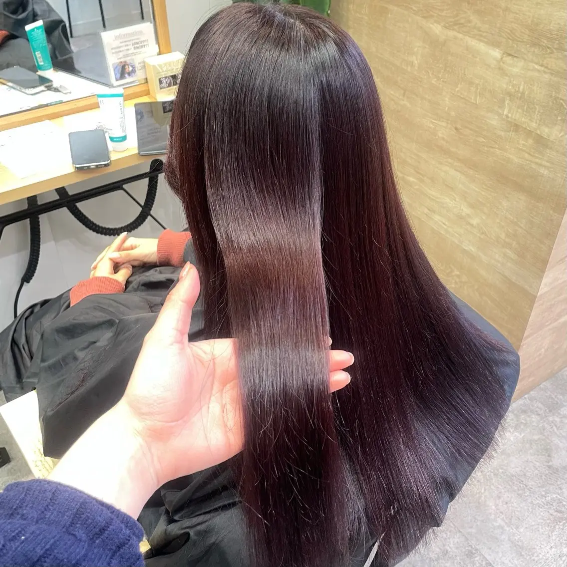 カラー レッドカラー 銀座：似合わせカラー オリーブ🫒アレンジのヘアスタイル