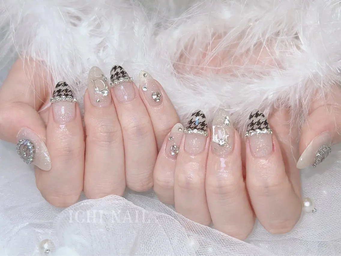 ネイル ハンドネイル 🧚🏻‍♀️ NOHA🎀のネイルデザイン