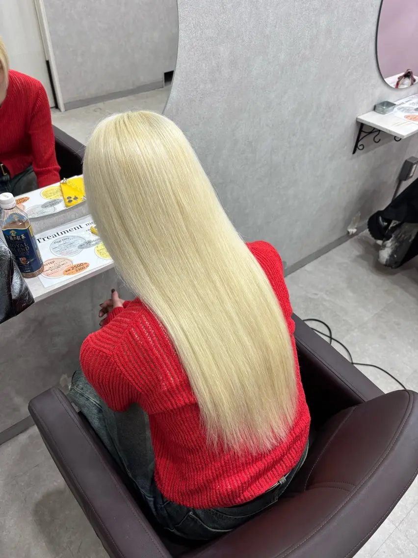 【人気No.2🔥カット有】🌟ブリーチ+カット+カラー+トリートメント🌟の写真