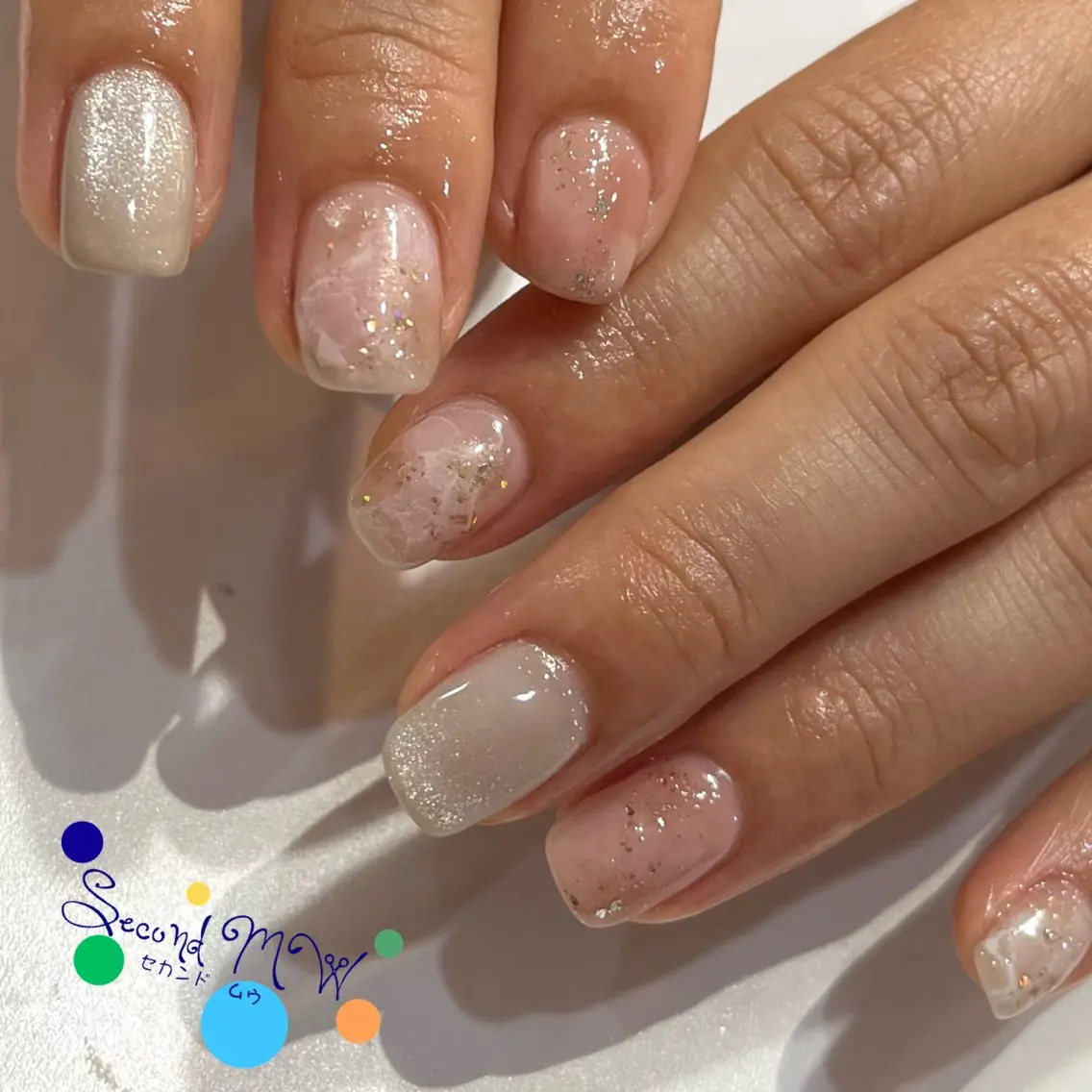 ネイル マグネットネイル ニュアンスネイル シンプルネイル ハンドネイル SecondMW _nail 　川連のネイルデザイン