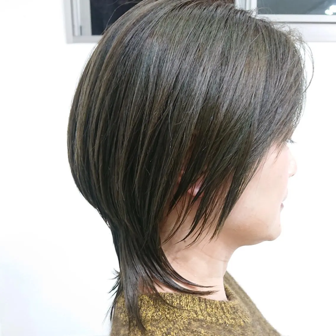 ショート カラー ショートヘア ウルフカット カット ヘアカラー 30.40代大人 ショート✨️井上雄輝のヘアスタイル