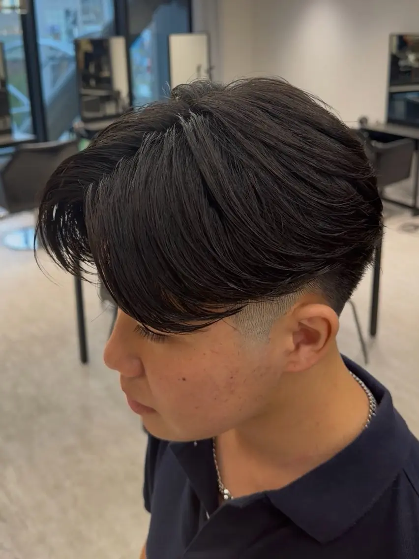 メンズ カット 縮毛矯正 トリートメント メンズ縮毛矯正 細谷碧海のヘアスタイル