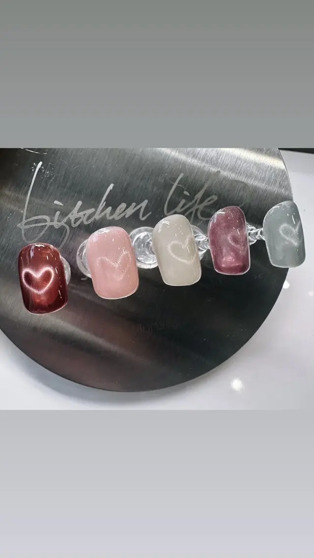 ネイル ICI イスィ keiのネイルデザイン