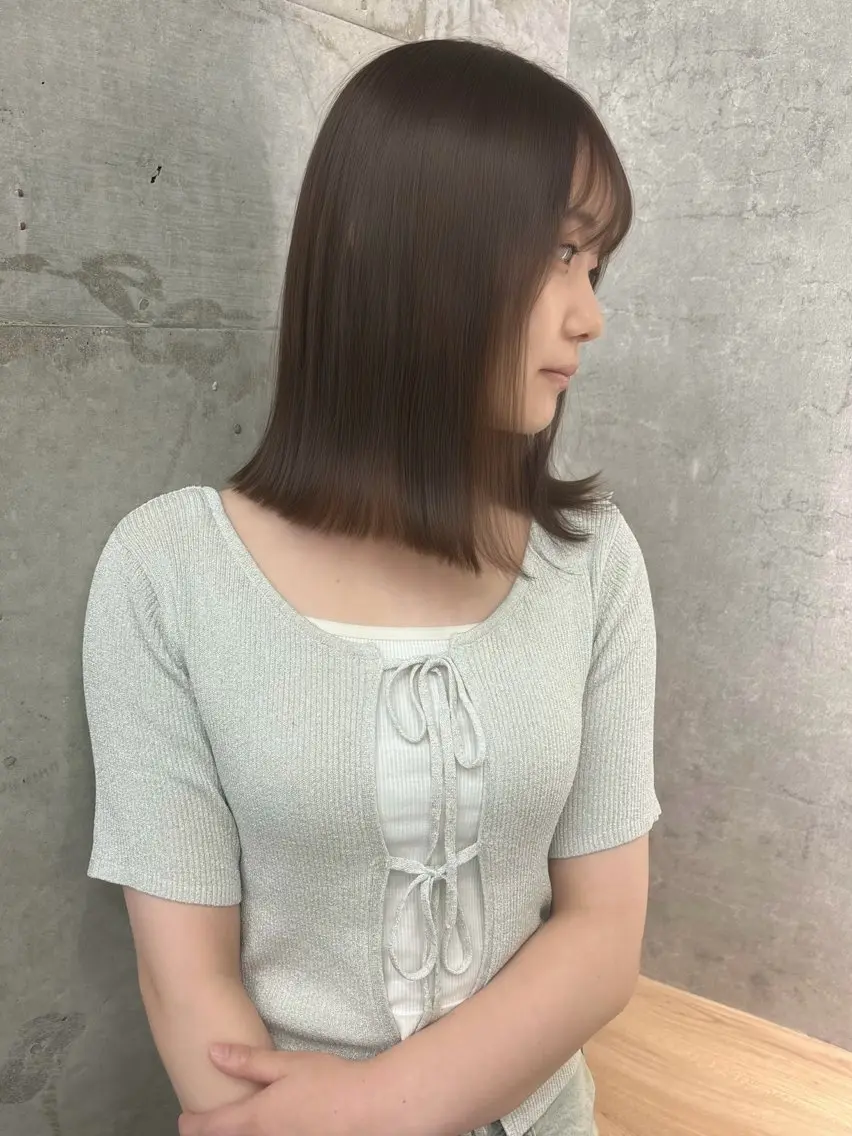 ミディアム カラー ベージュカラー ブリーチ ブラウンカラー ショコラグレージュ チョコレートブラウン めぐみ/レイヤー🤎 ブリーチなしカラーのヘアスタイル