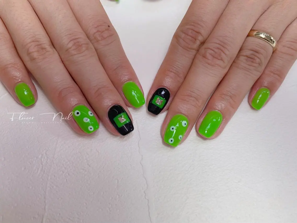 ネイル Flower nailのネイルデザイン