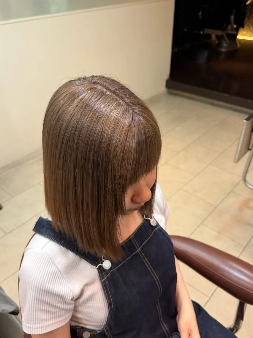 ミディアム ヘアカラー 清水 悠希のヘアスタイル