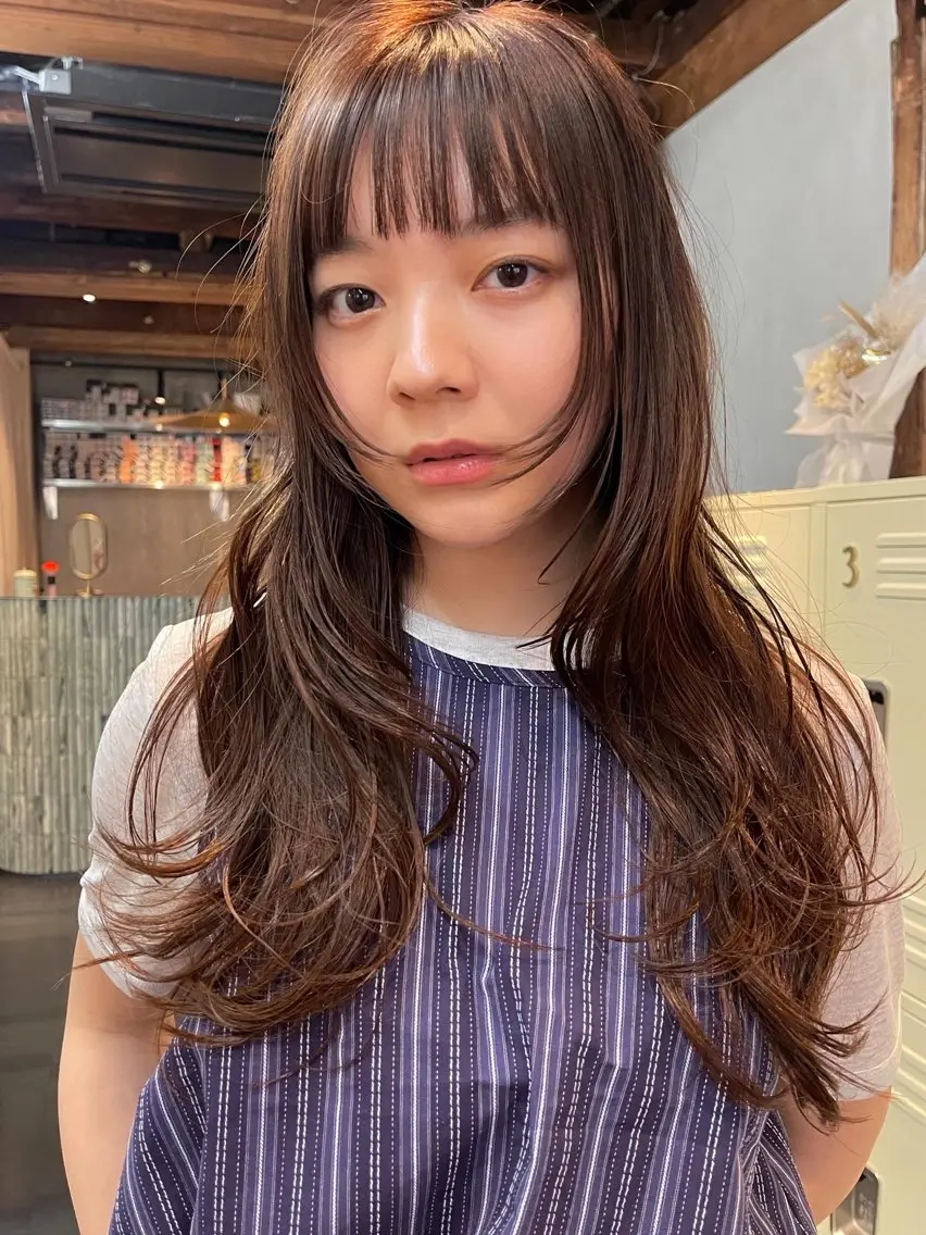 ロング レイヤーカット カット 三浦 ふたばのヘアスタイル