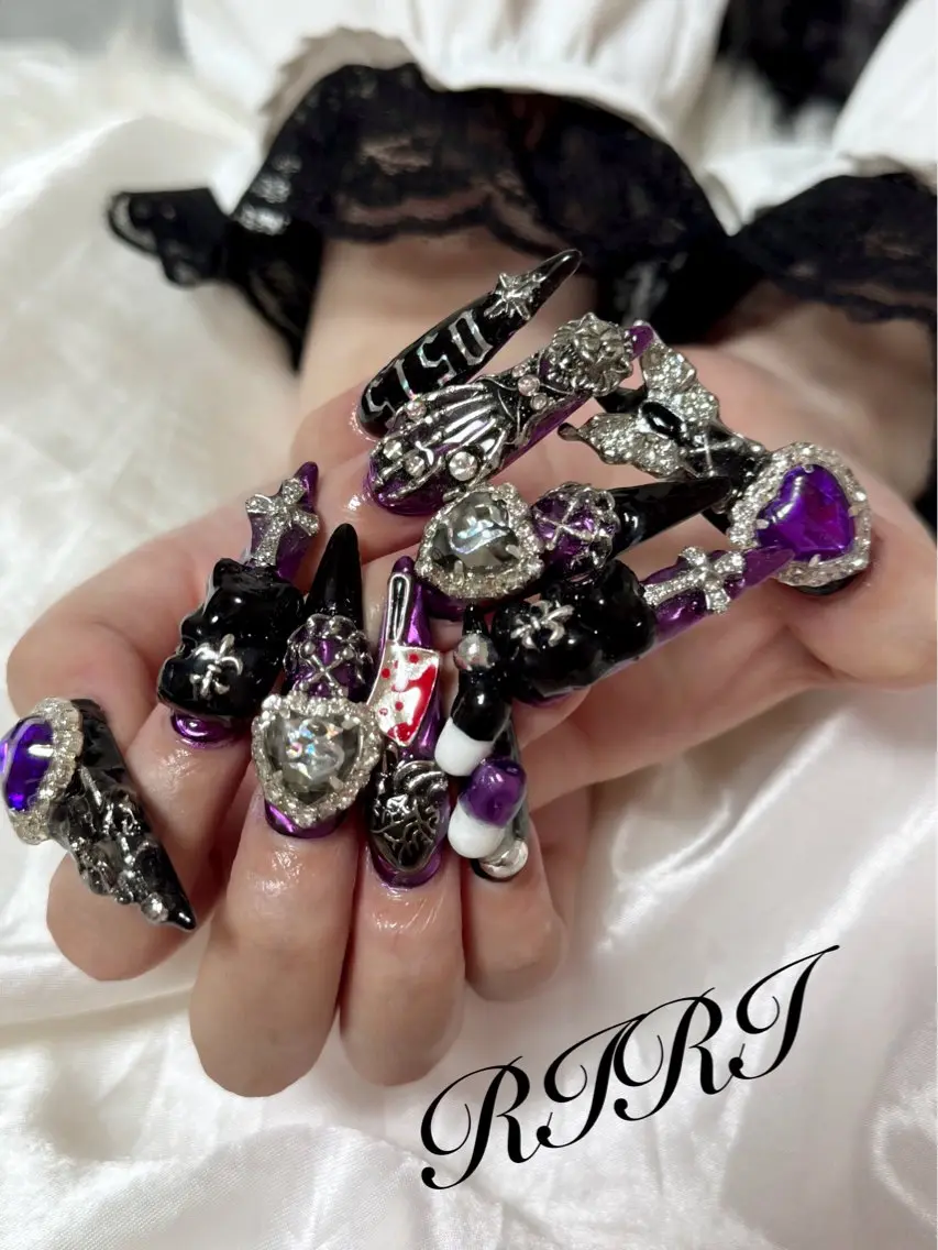 ネイル ジェルネイル ロングネイル ミラーネイル スカルプネイル シンプルネイル ハンドネイル riri オーナーのネイルデザイン