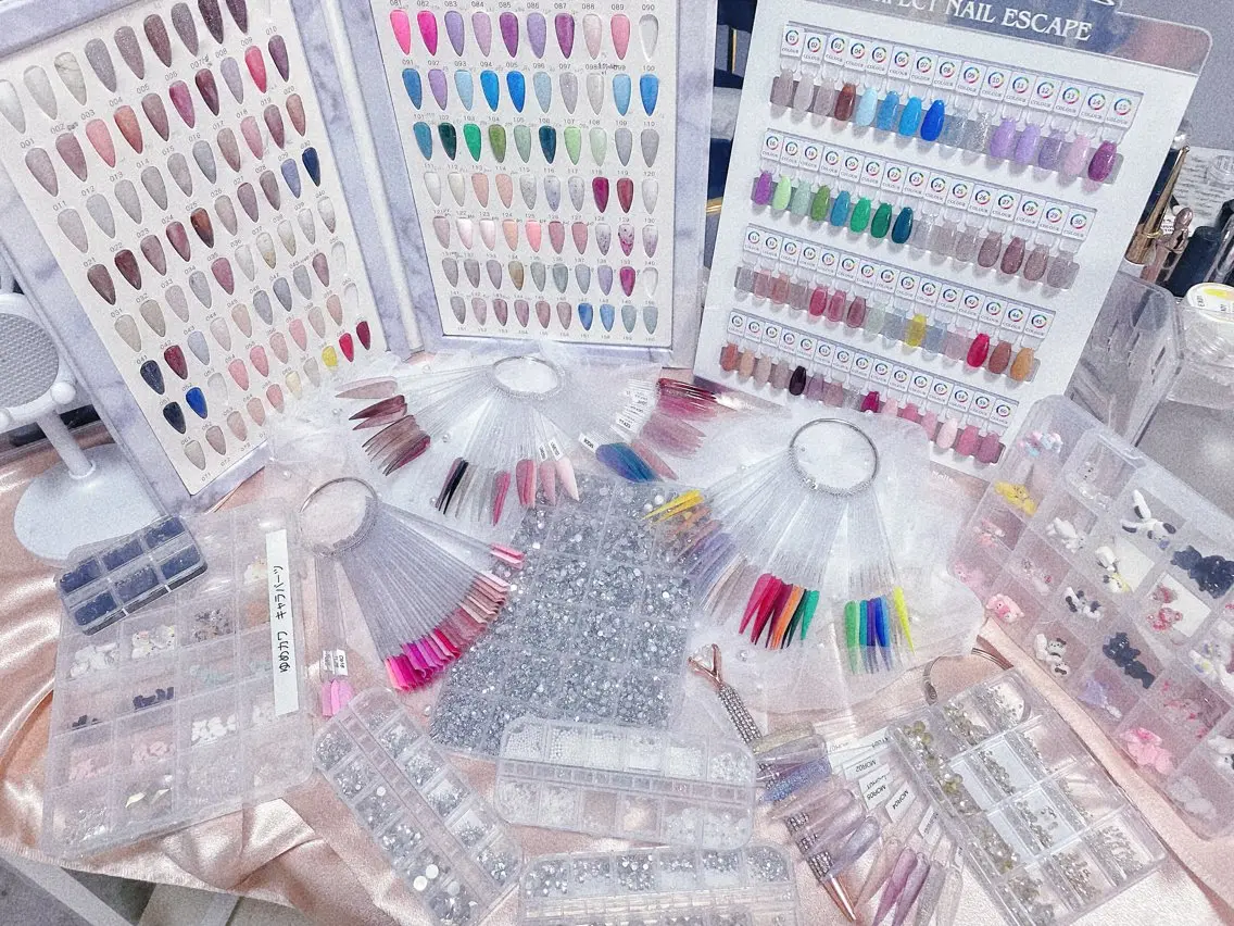 ネイル ハンドネイル nail salon Glossy.みくのネイルデザイン