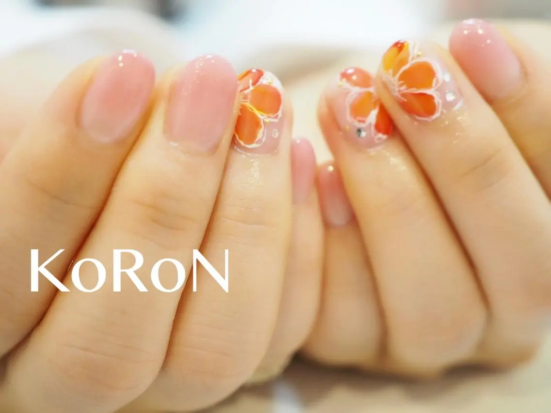 ネイル フラワーネイル グラデーション ハンドネイル 自宅サロン鎌倉 KORONのネイルデザイン