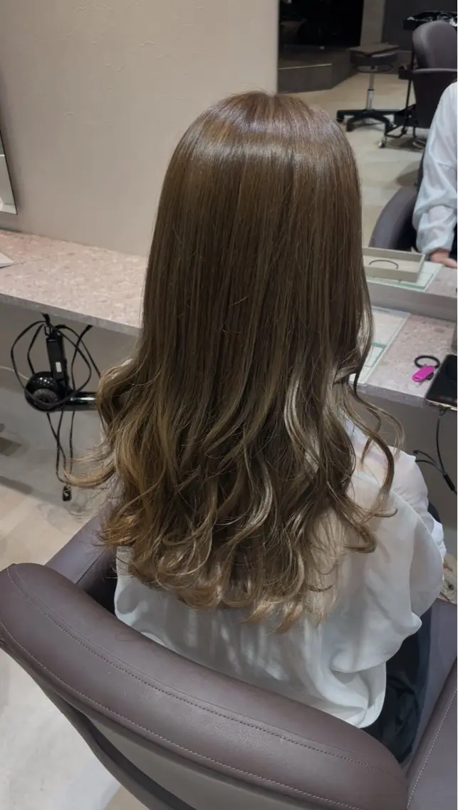 🍀🍀ミニモ限定🍀🍀✨アディクシーカラー＋クイックトリートメント✨の写真
