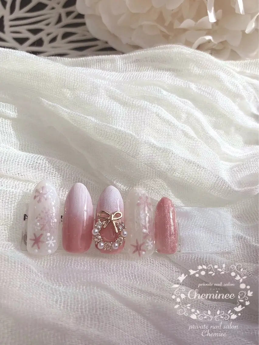 ネイル 冬ネイル クリスマス cheminee kaoriのネイルデザイン