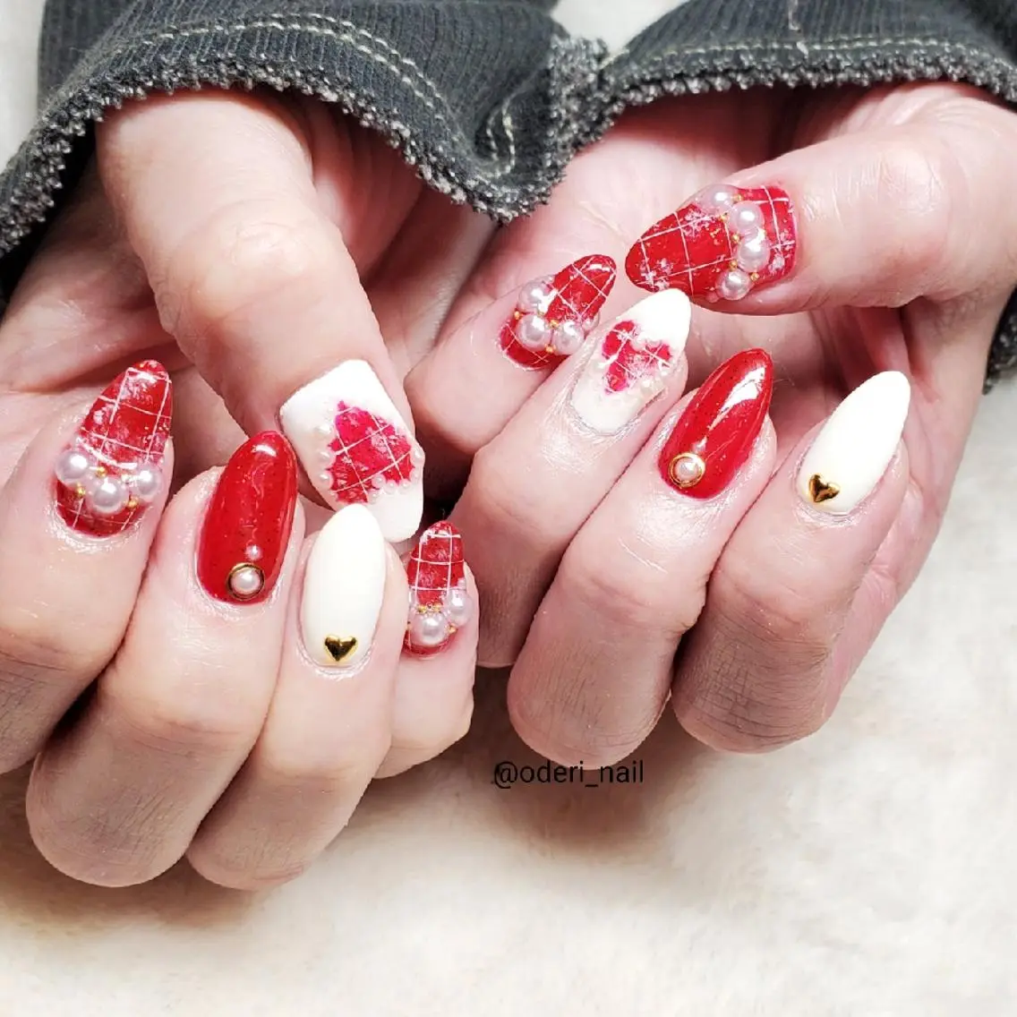 ネイル アートネイル ジェルネイル ハート バレンタイン おで@ oderi_nailのネイルデザイン