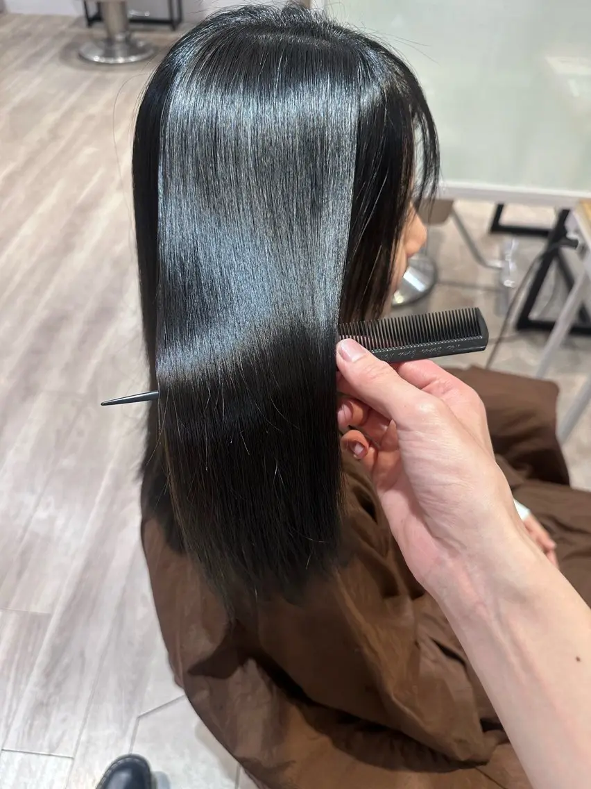 セミロング 縮毛矯正 トリートメント センター南 髪質改善 大引 優のヘアスタイル