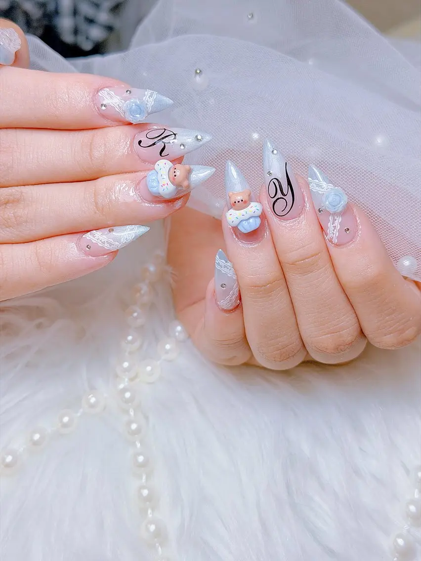 ネイル チークネイル フットネイル 韓国ネイル マグネットネイル 持ち込み ハンドネイル ハンドケア AN NAIL _HOAのネイルデザイン