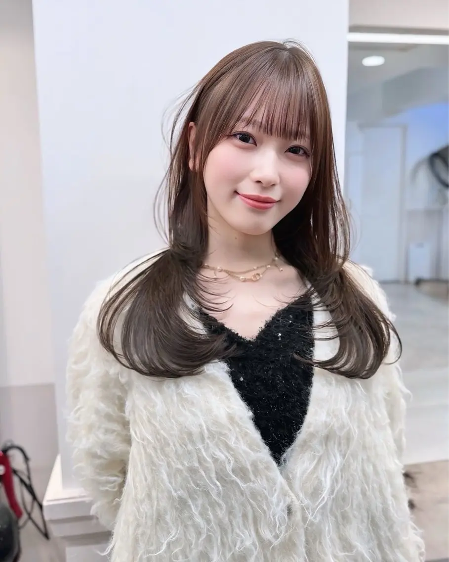 ロング けんけん cachecacheのヘアスタイル