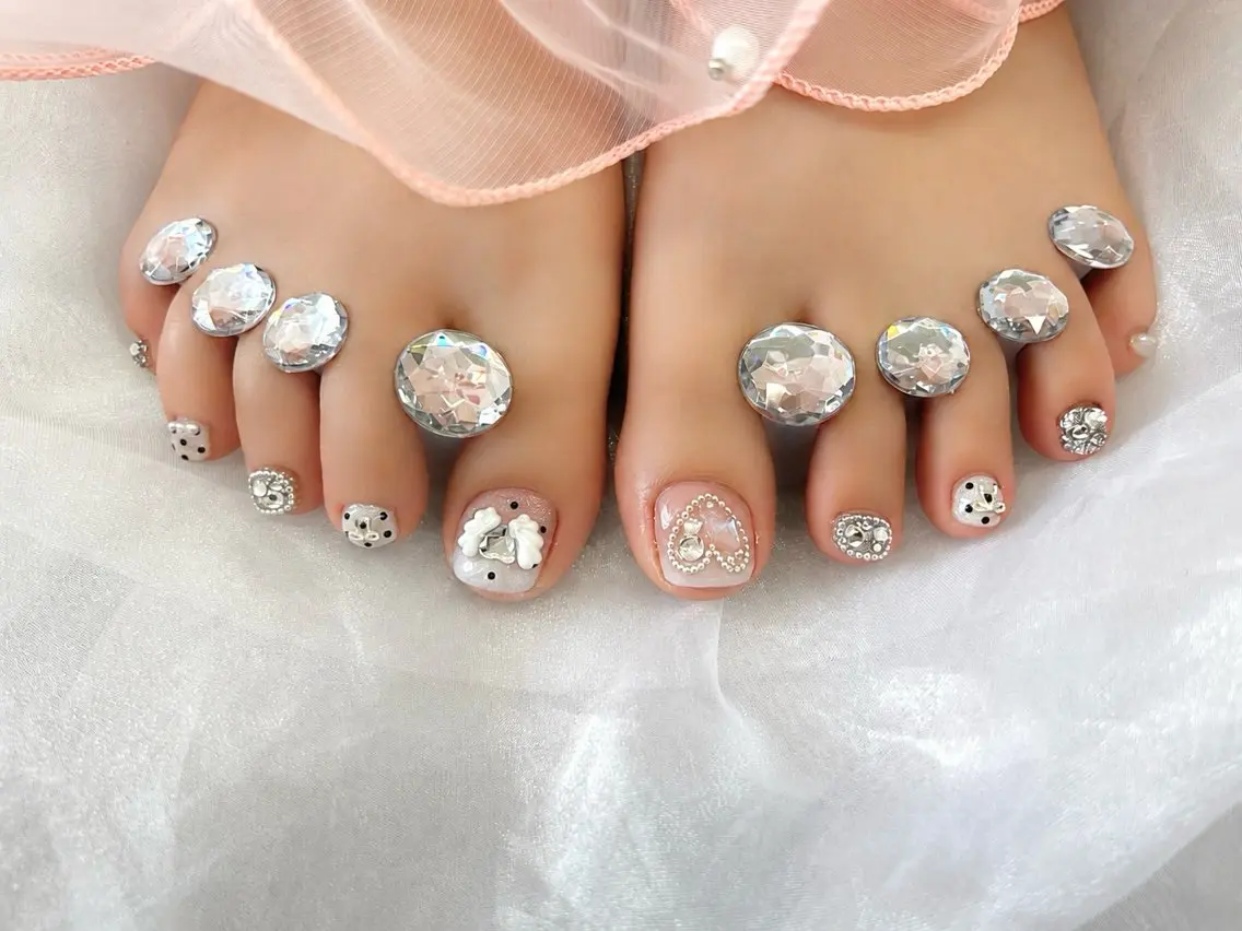 ネイル フットネイル ハート 夏ネイル フットネイル SATO SHIORIのネイルデザイン