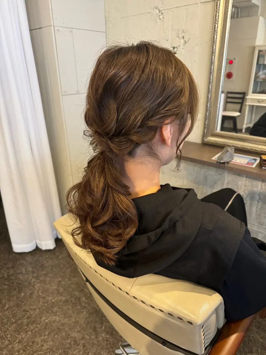 セミロング ヘアアレンジ 小松 瑞季のヘアスタイル