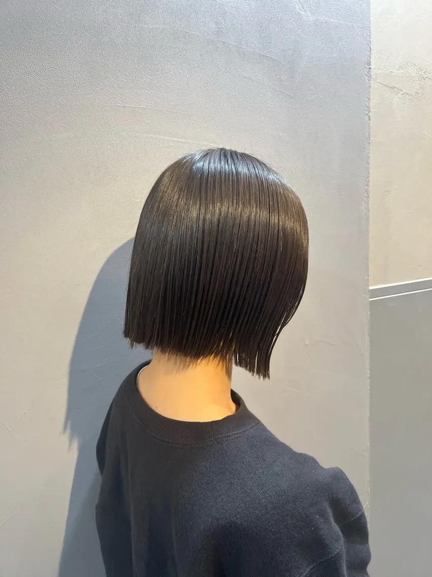 ショート カラー 切りっぱなしボブ ボブ 神戸ボブ✂️ ioe三宮/田 伸佳のヘアスタイル
