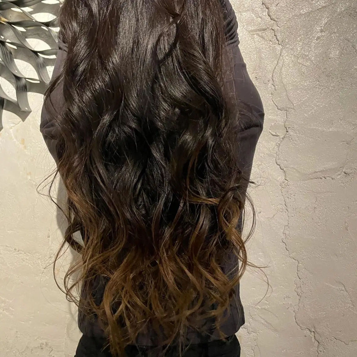 セミロング カラー グラデーションカラー 杉原 向日梨のヘアスタイル