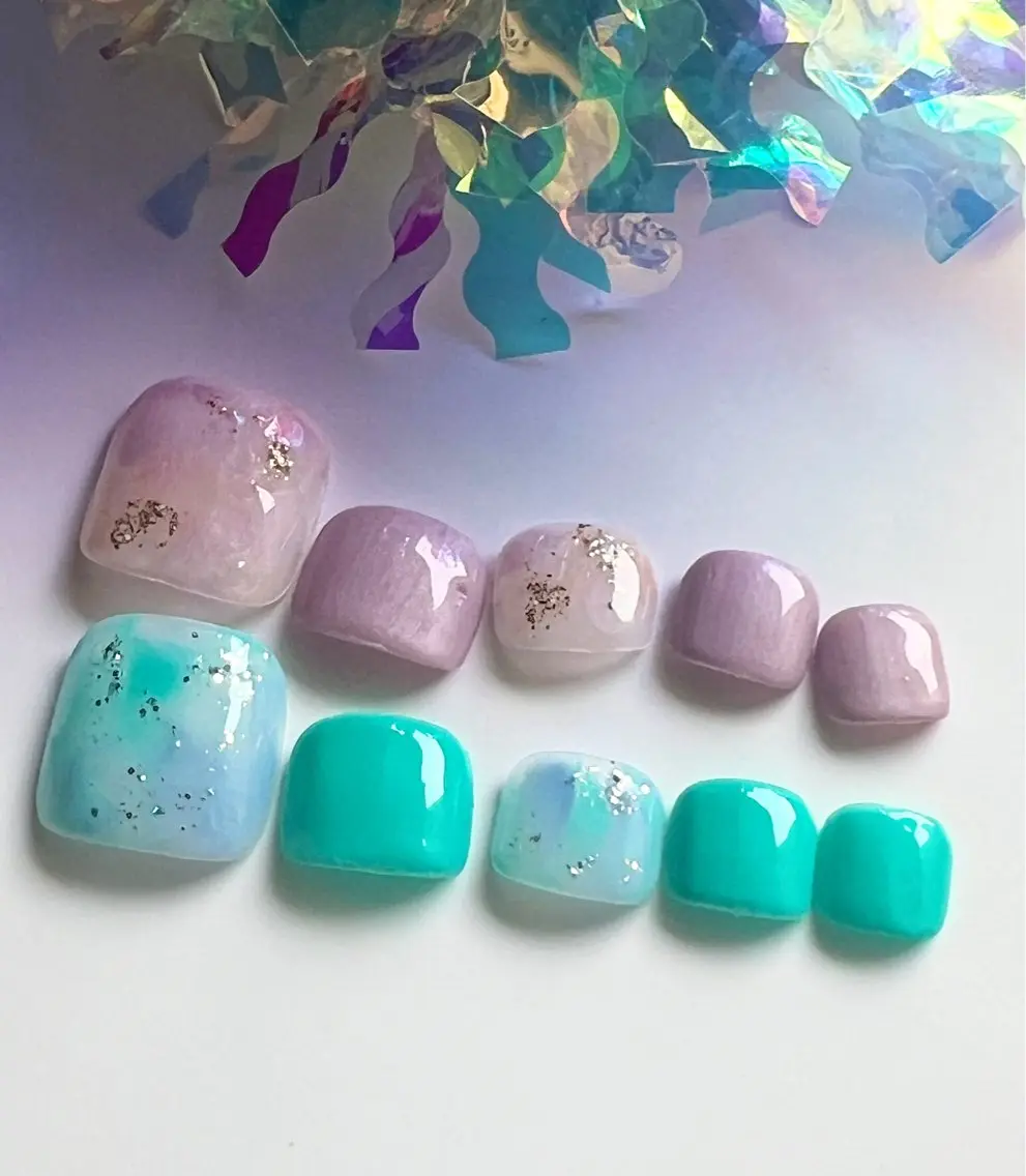 ネイル フットネイル MIKA／耳ツボ ／マグネットネイルのネイルデザイン