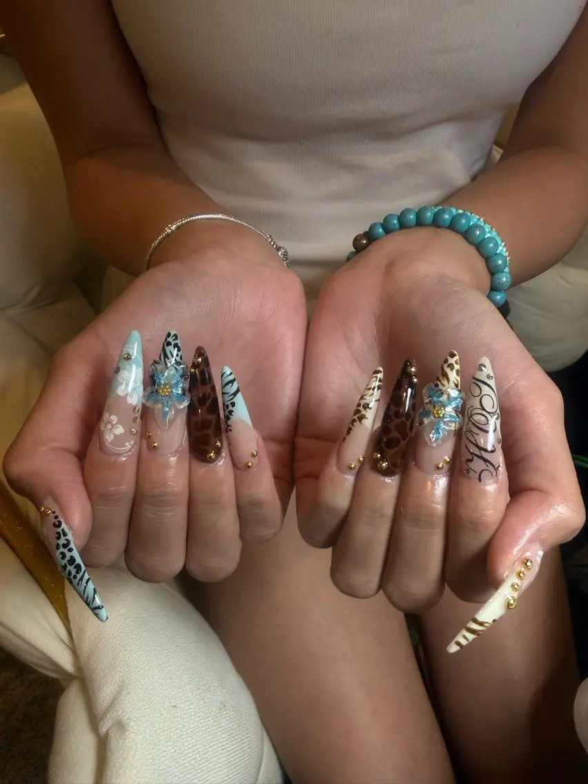 ネイル ハンドネイル kazane 💅🏿💋のネイルデザイン