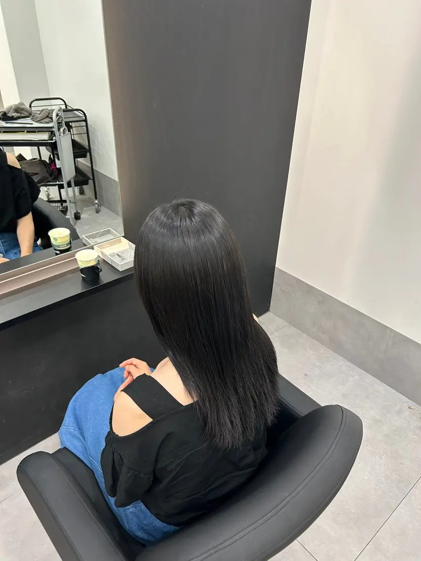 セミロング 縮毛矯正 山田 航平のヘアスタイル