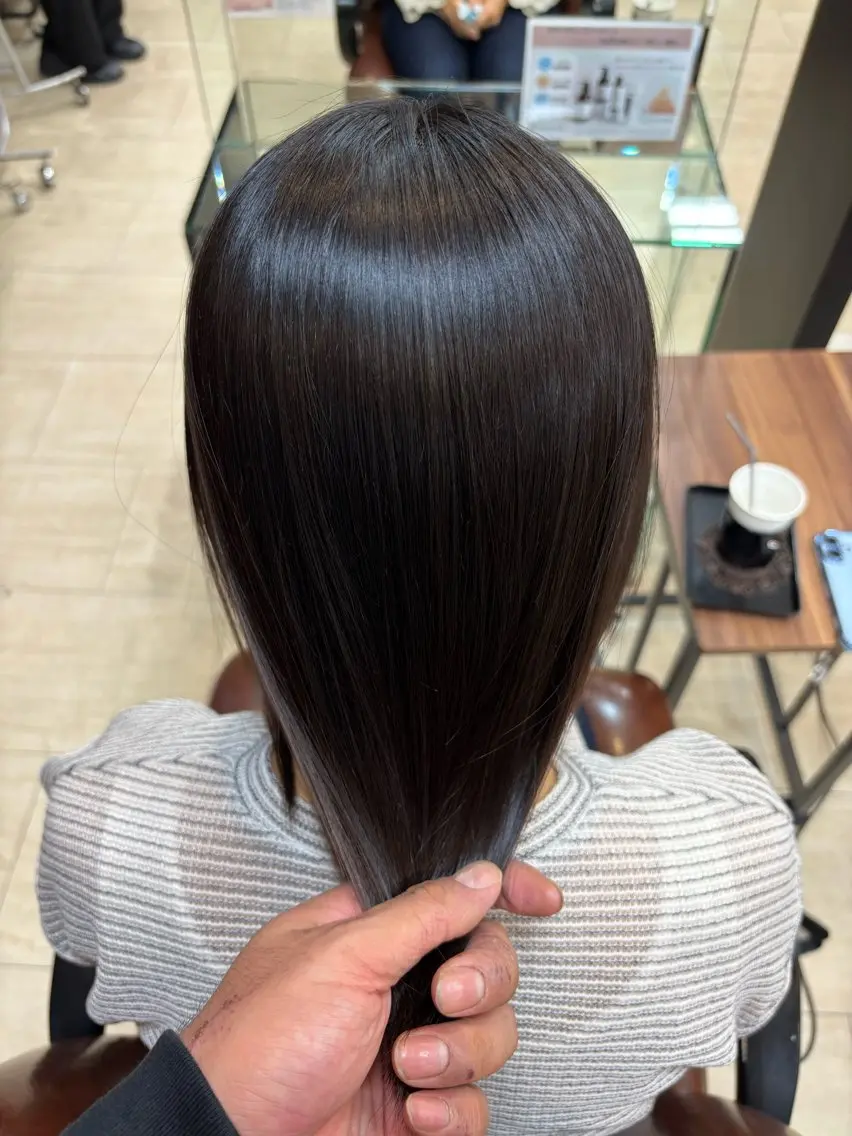 ミディアム 縮毛矯正 澤田 大翔のヘアスタイル