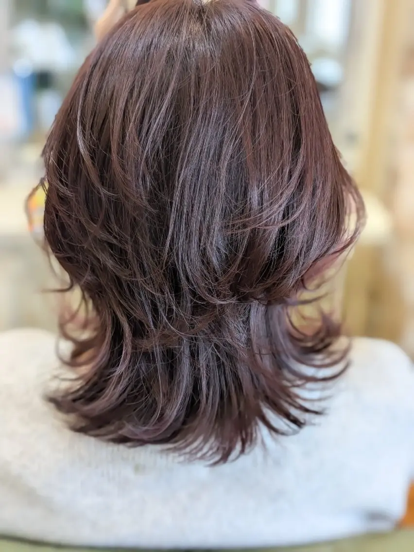 ショート カラー 加藤 彩のヘアスタイル