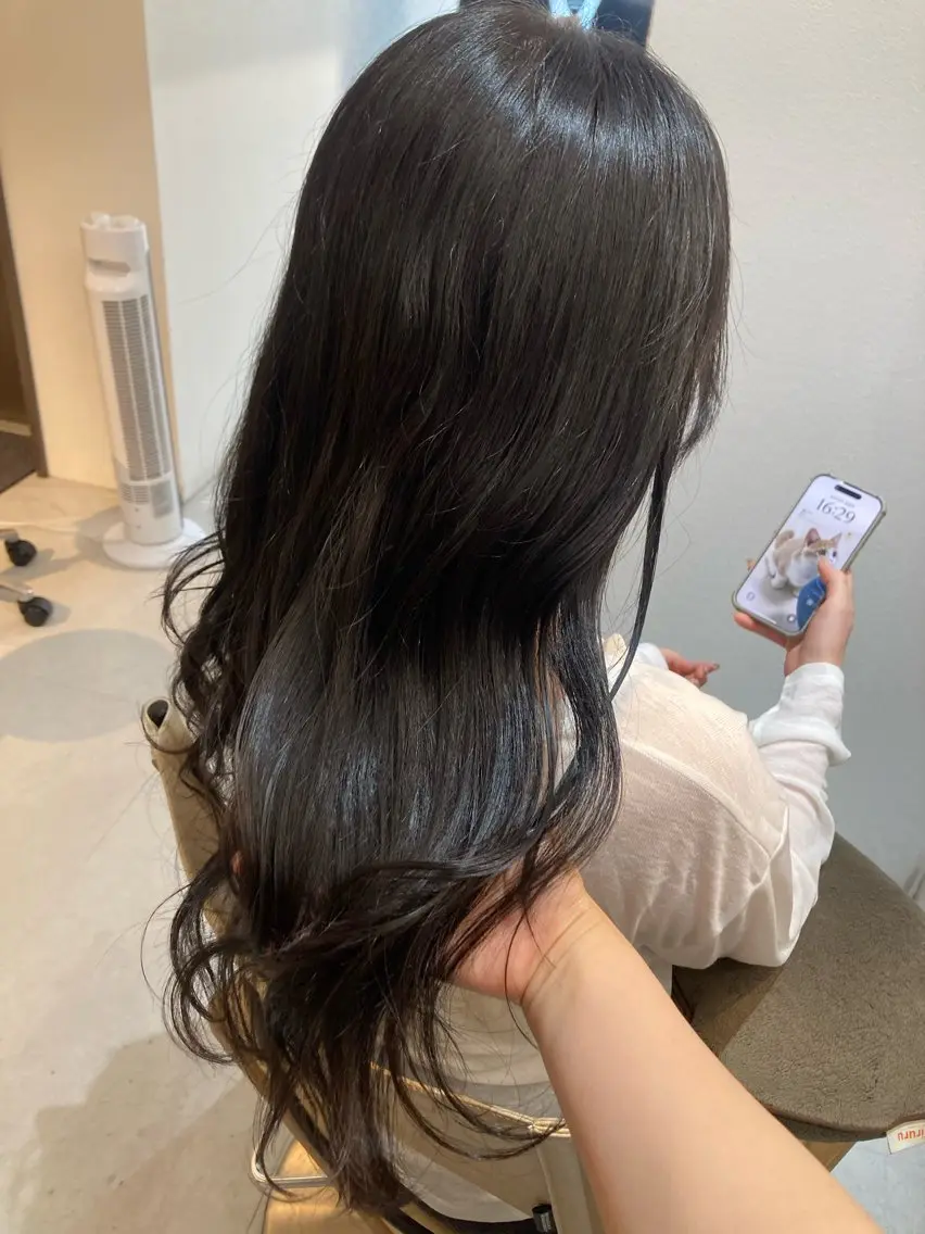 ロング カット ヘアカラー トリートメント ✨色持ちの良い艶 カラー✨蟹江真世のヘアスタイル