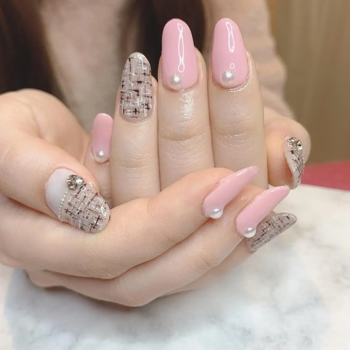 ネイル ツイードネイル ハンドネイル フットネイル Adite nailのネイルデザイン