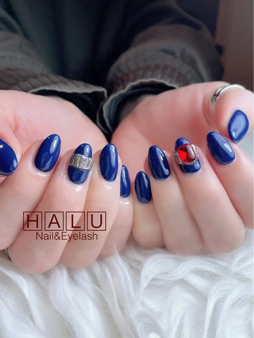 ネイル ネイビー HALU ハルのネイルデザイン