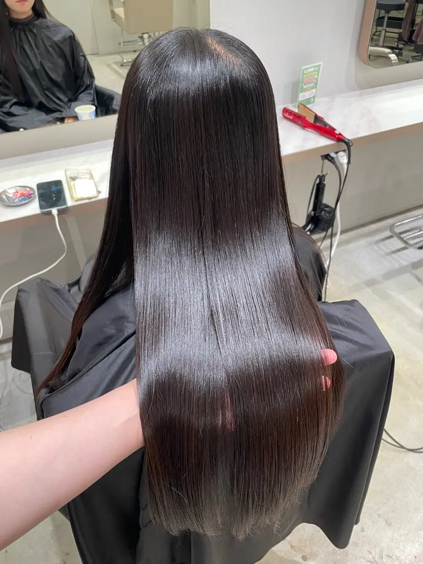 ❤️‍🔥【本気で髪を綺麗にしたい方へ】❤️‍🔥 カット＋premium 艶髪ストレート（縮毛矯正）+トリートメントの写真