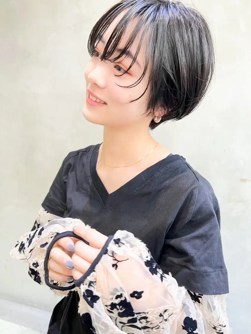 ショート カラー ヘアアレンジ 透明感カラー 学生 ヘアカラー トリートメント ヘッドスパ ヘアセット 🫧艶髪矯正 髪質改善🫧 大介のヘアスタイル