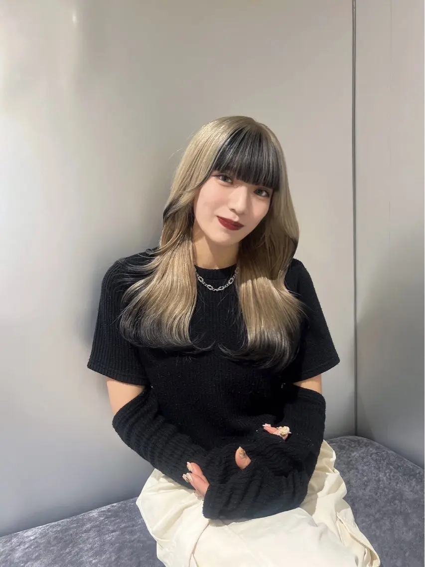 セミロング カラー カット ヘアカラー トリートメント レイヤー×艶髪特化 マネージャー安藤光司のヘアスタイル