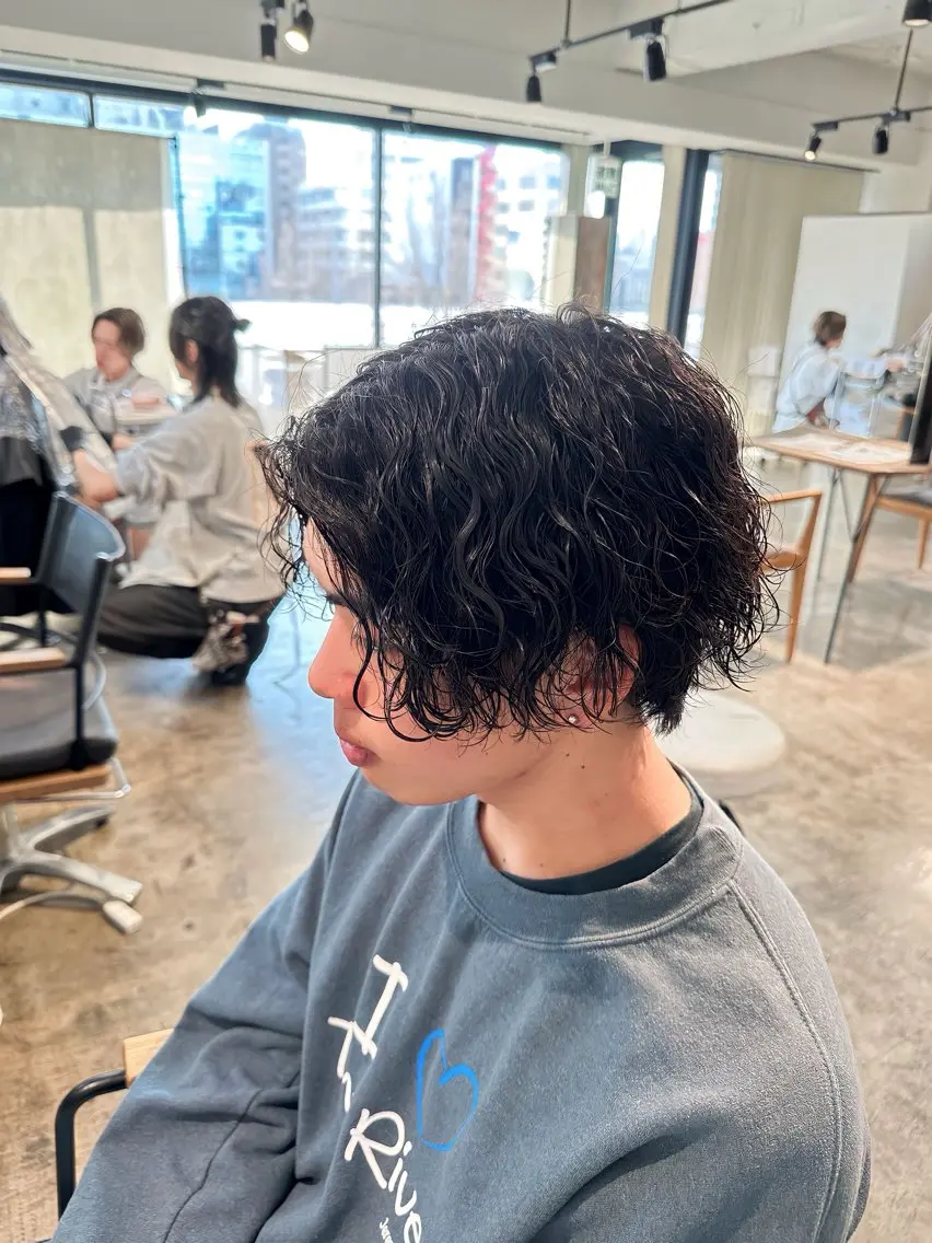 メンズ センターパート メンズパーマ 波巻きパーマ 骨格補正施術/メンズ 専門美容師/YUYAのヘアスタイル