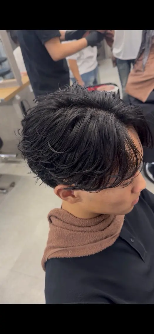 パーマ メンズ フェザーパーマ メンズパーマ ニュアンスパーマ コウキ 渋谷/ メンズパーマ特化🌀のヘアスタイル
