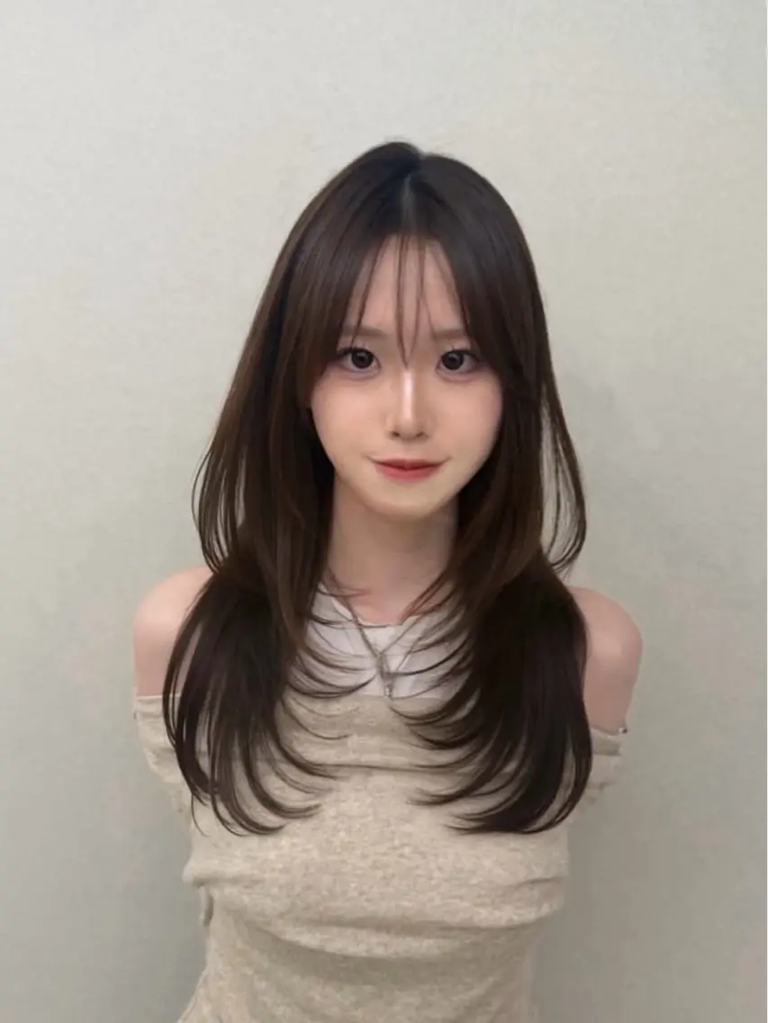 【韓国風】ミディアムレイヤーカット+最高級ケラチントリートメント🧴🫧の写真