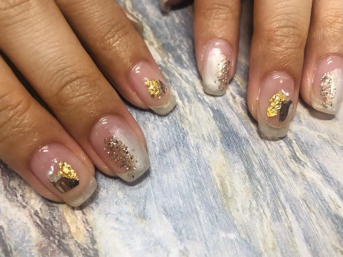 ネイル ハンドネイル mogunail &blowのネイルデザイン