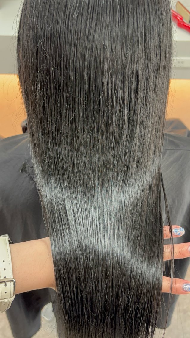 カラー 黒髪 ヘアカラー 小山 さくらのヘアスタイル